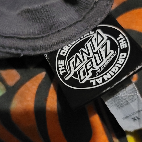 Santa Cruz Skateboards T Shirt - Picture 4 of 6